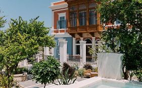 Saray Monumental luxury Villa medieval city