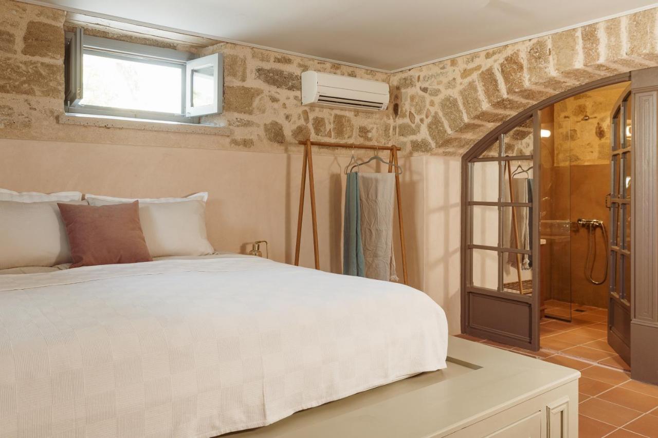 Saray Monumental luxury Villa medieval city Rhodes City Esterno foto